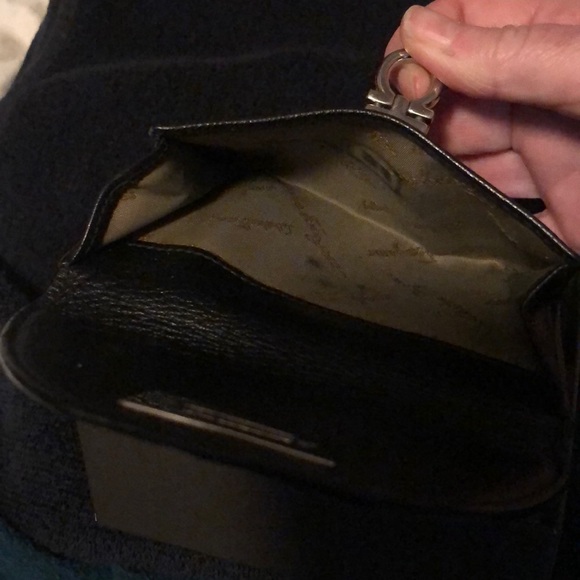 Wallet - Picture 4 of 5